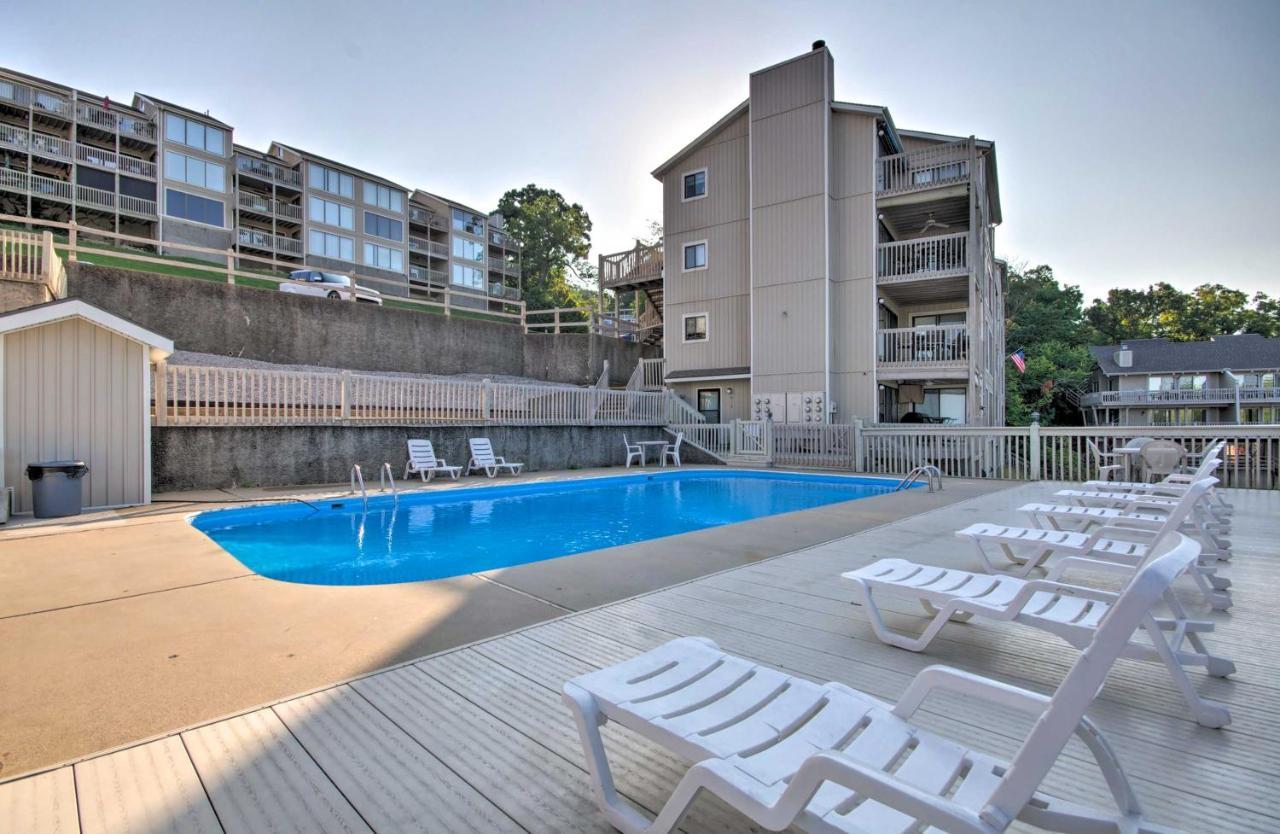 Lakefront Osage Beach Condo With Community Pool Exteriér fotografie