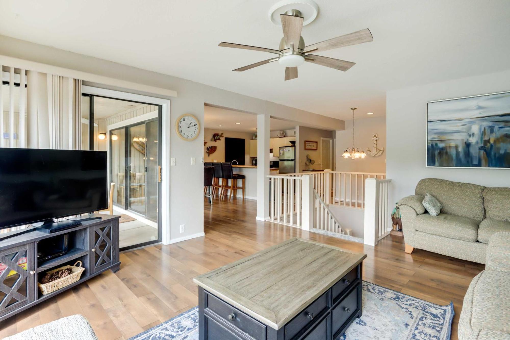 Lakefront Osage Beach Condo With Community Pool Exteriér fotografie